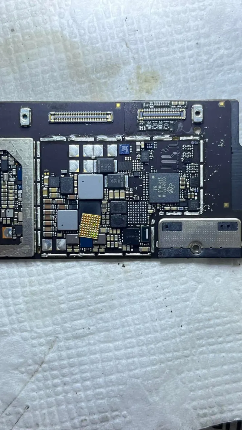 🔧 A2696 iPad 10 – Şarj Problemi